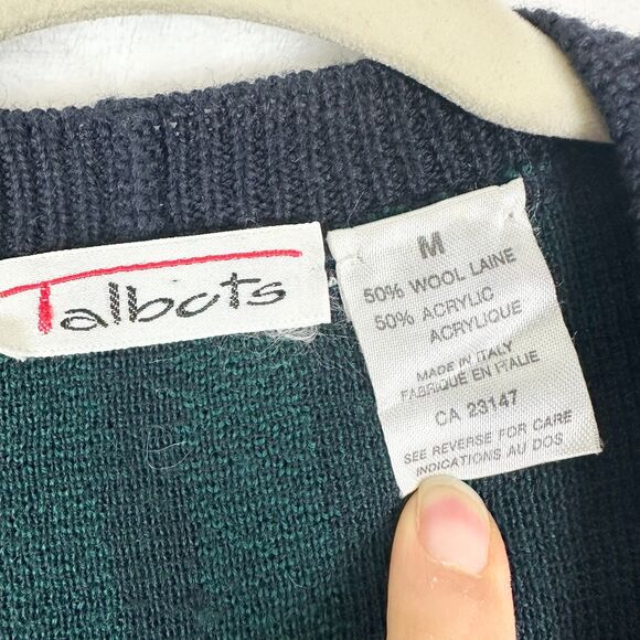 Vintage Talbots Watch Plaid Wool Cardigan Sweater Size Medium Preppy Timeless - Picture 3 of 3